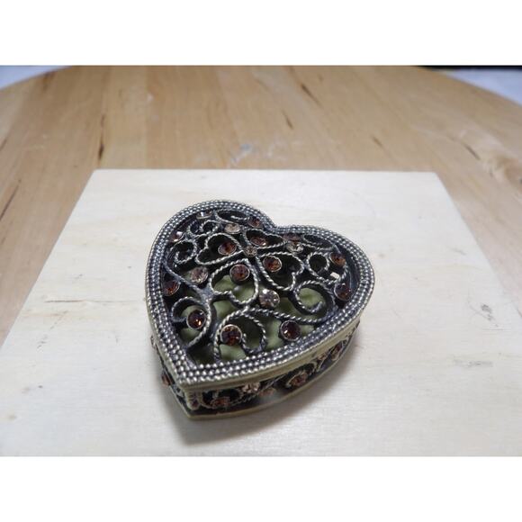 Vintage Heart Faux Amber Stones Trinket Box - Picture 7 of 9
